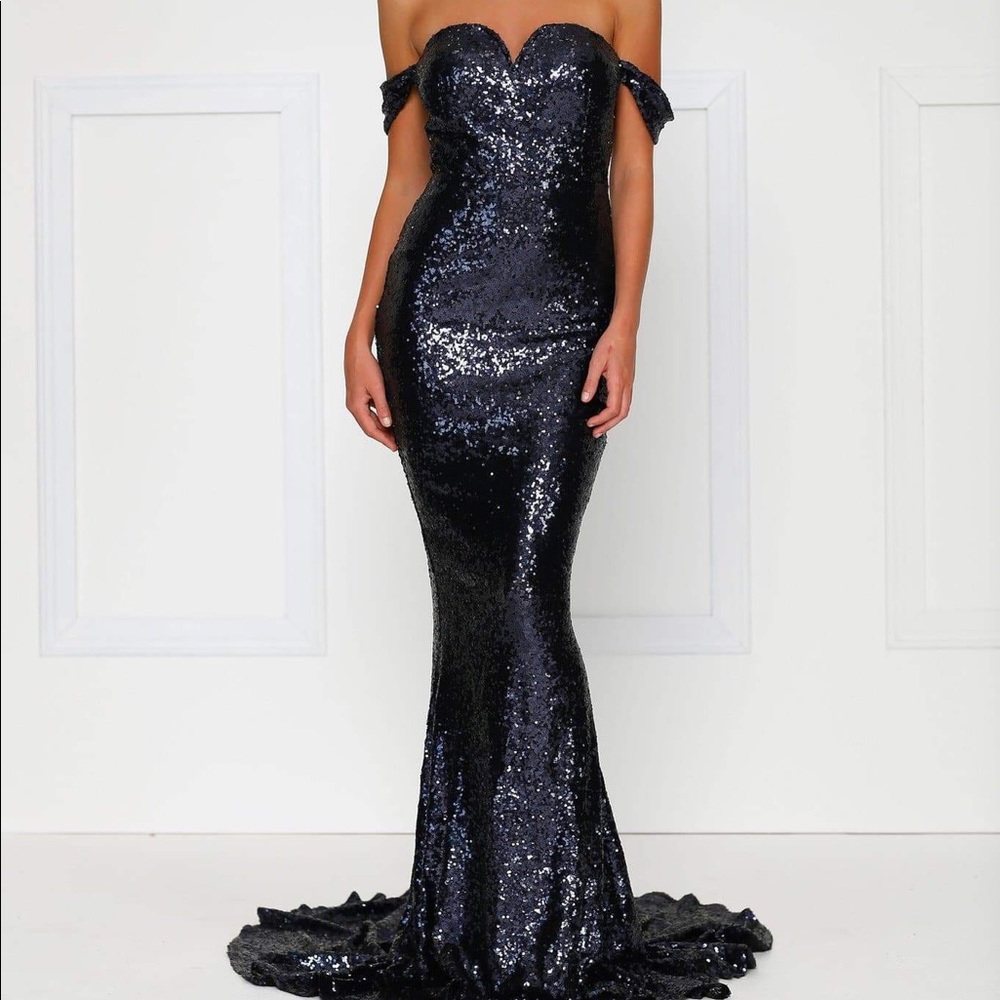 A&N Luxe Label Navy Blue Prom Dress